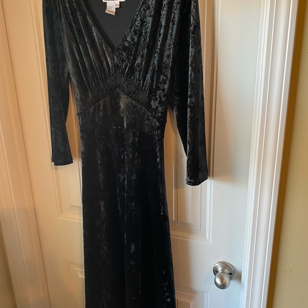 Sheri Martin crushed velvet black midi dress long sleeves Goth Size 12 vintage